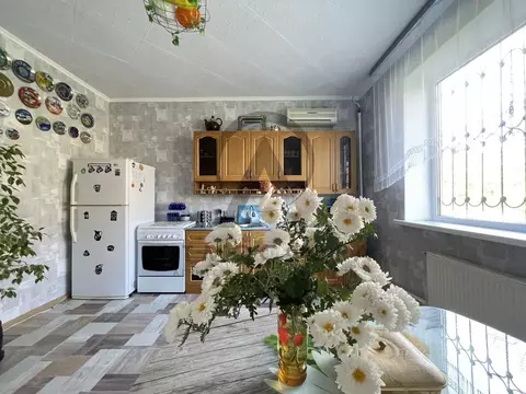 Дом в Краснодарский край, Апшеронский район, Кабардинское с/пос, ...