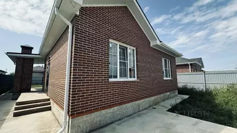 Дом в Краснодарский край, Краснодар Знаменский ДНТ, ул. Степная (90 м)