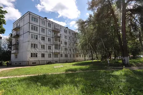 2-к кв. Ленинградская область, Лужский район, д. Ретюнь ул. ...