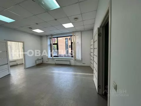 Офис в Новосибирская область, Новосибирск ул. Романова, 55 (120 м)