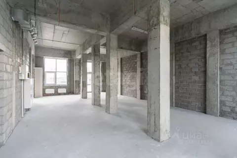 Помещение свободного назначения в Тюменская область, Тюмень ул. Павла ...