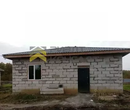 Дом в Омская область, Омский район, Магистральное с/пос, Деревня ...