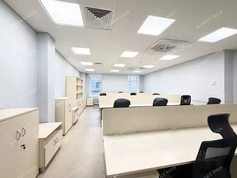 Офис в Санкт-Петербург Киевская ул., 5к3 (946 м)