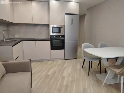 2-комнатная квартира: Саратов, проспект Энтузиастов, 2 (67.7 м)