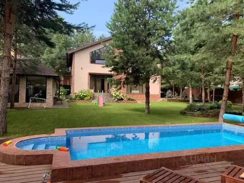 Дом в Самарская область, Красноярский район, с. Старая Бинарадка  (265 ...