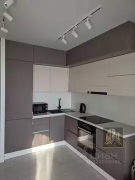 1-к кв. Татарстан, Казань ул. Аметьевская магистраль, 18к2 (45.0 м)