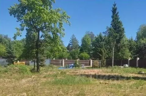 Участок в Московская область, Одинцовский городской округ, Изумрудный ...