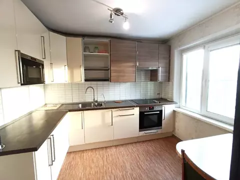 3-к кв. Челябинская область, Челябинск ул. 40-летия Победы, 36 (66.6 ...