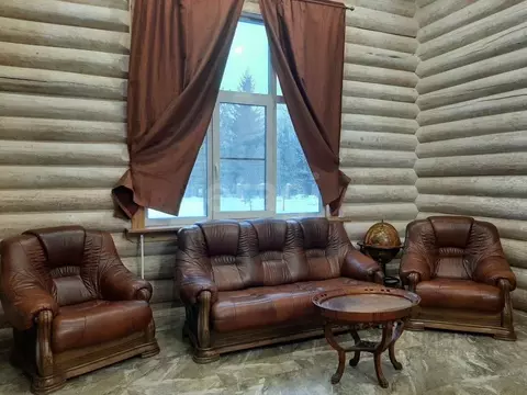 Дом в Ленинградская область, Гатчинский муниципальный округ, д. Чикино ...