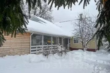 Дом в Санкт-Петербург пос. Парголово, Байкальская ул., 24 (200 м)