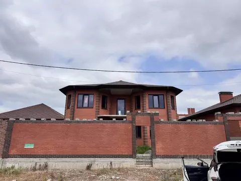 Дом в Северная Осетия, Владикавказ ул. Хаджимурзы Мильдзихова (240 м)