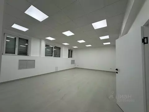 Помещение свободного назначения в Калининградская область, Калининград ...