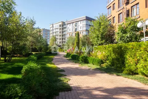 Продается 3-комнатная квартира