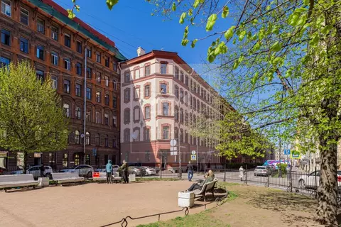 6-к кв. Санкт-Петербург Пушкинская ул., 9 (188.0 м)