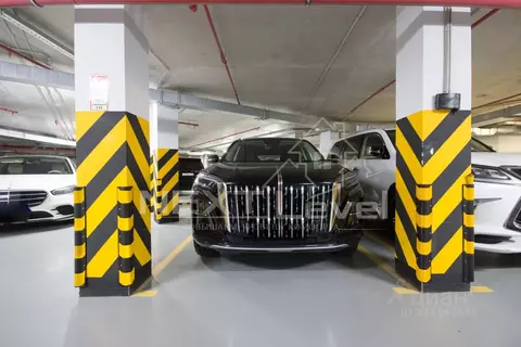 Гараж в Санкт-Петербург ул. Смольного, 4к3 (13 м)