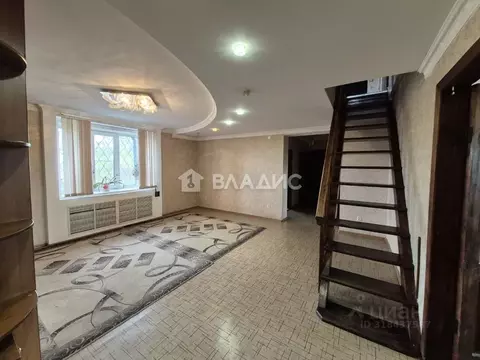 Дом в Бурятия, Улан-Удэ Южный мкр, ул. Праздничная, 27 (433 м)