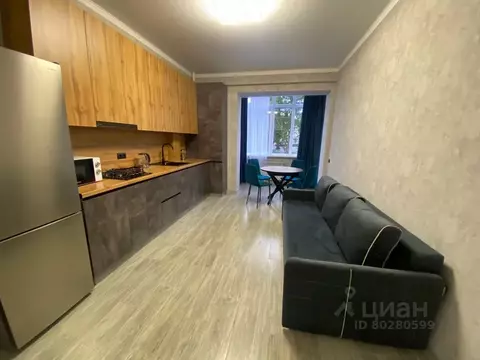 1-к кв. Ставропольский край, Ессентуки ул. Буачидзе, 1к3 (55.0 м)