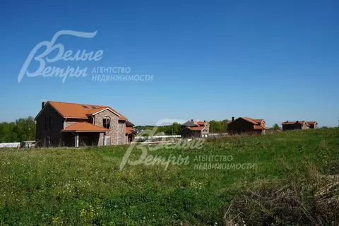 Участок в Москва д. Нижнее Валуево, ул. Валуевская Слобода, 15 (14.21 ...