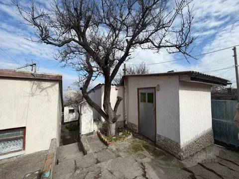 3-к кв. Крым, Феодосия ул. Комсомольская, 8 (48.0 м)