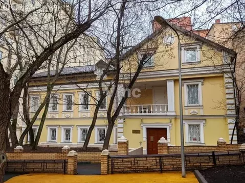 Помещение свободного назначения (618 м)