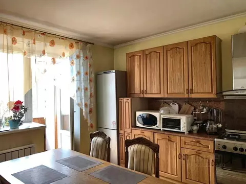 6-к кв. Омская область, Омск Физкультурная ул., 5 (135.9 м)