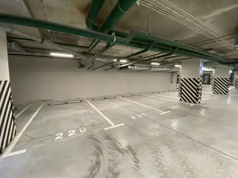 Гараж в Москва наб. Марка Шагала, 11к3 (13 м)