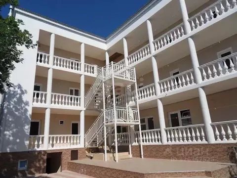 Дом в Краснодарский край, Геленджик  (374 м)