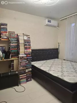 1-комнатная квартира: Лопатино, Сухановская улица, 19 (25.3 м)