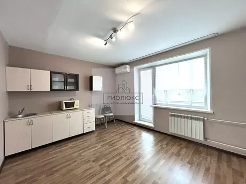 Студия Челябинская область, Челябинск ул. 40-летия Победы, 52 (28.0 м)