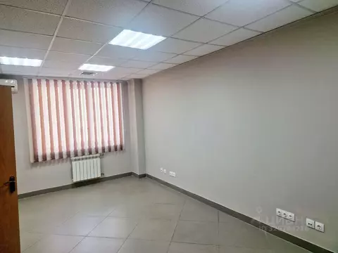 Помещение свободного назначения в Омская область, Омск ул. 70 лет ...