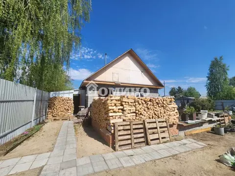 Дом в Тюменская область, Тюменский муниципальный округ, пос. ...