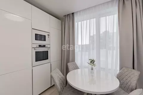 1-к кв. Тюменская область, Тюмень ул. Федюнинского, 30к1 (47.1 м)