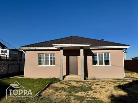 Дом в Крым, Сакский район, с. Уютное ул. Садовая (91 м)