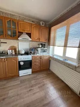 3-к кв. Коми, Усинск Пионерская ул., 5 (60.2 м)