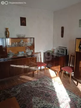 2-комнатная квартира: Калининград, улица Дзержинского, 42 (52.3 м)