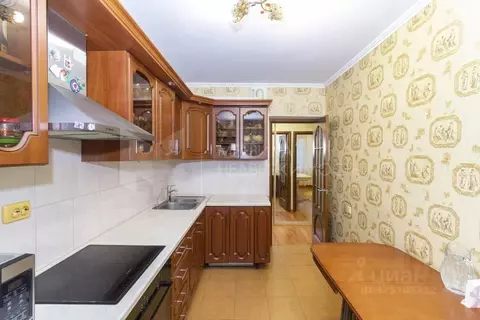 3-к кв. Тюменская область, Тюмень ул. Новоселов, 12к3 (68.0 м)