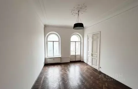 5-к кв. Санкт-Петербург Саперный пер., 19 (141.8 м)