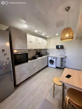 1-комнатная квартира: Иркутск, Сарафановская улица, 71 (39 м)