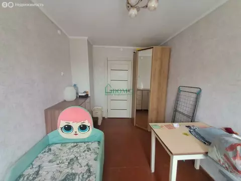 3-комнатная квартира: Тобольск, микрорайон Иртышский, 1 (57.4 м)