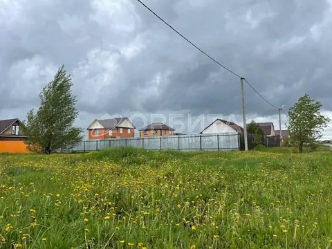 Участок в Тюменская область, Тюменский муниципальный округ, д. ...