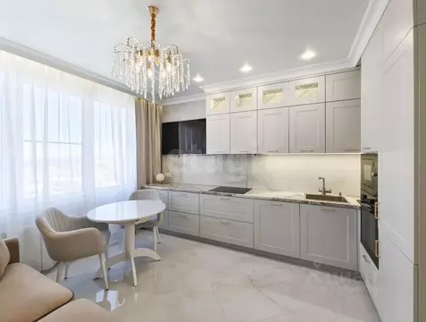 2-к кв. Тюменская область, Тюмень ул. Фармана Салманова, 1 (61.0 м)