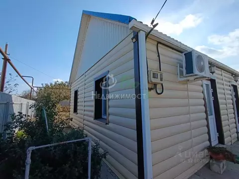 Дом в Краснодарский край, Ейский район, Должанская ст-ца ул. Ленина ...