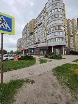 2-к кв. Астраханская область, Астрахань ул. Менжинского, 3 (73.8 м)