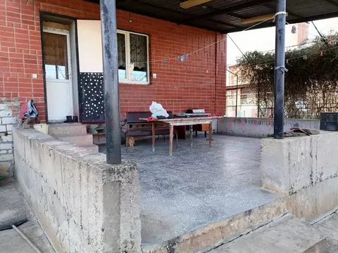 Дом в Ростовская область, Волгодонск Гаражная ул. (320 м)