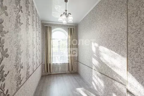 2-к кв. Омская область, Омск ул. 20 лет РККА, 9 (55.0 м)