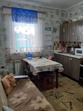 Дом в Волгоградская область, Волгоград пос. Верхняя Ельшанка, ул. ...