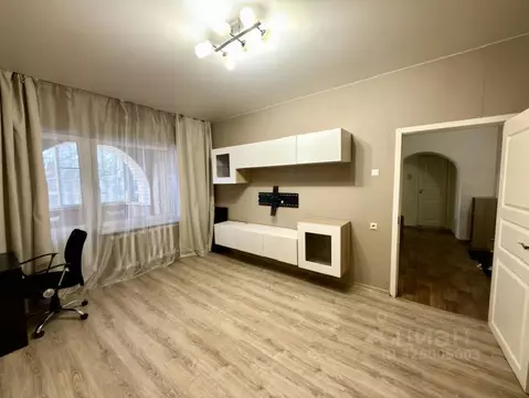 Продается 2-комнатная квартира