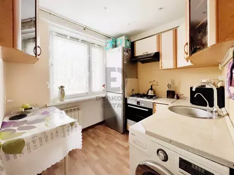 3-к кв. Санкт-Петербург Учебный пер., 6К1 (58.6 м)