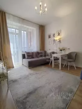 Студия Свердловская область, Екатеринбург ул. Лучистая, 2 (28.0 м)