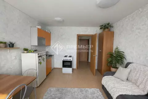 Студия Кировская область, Киров Коминтерновский мкр, ул. Зеленина, 7 ...